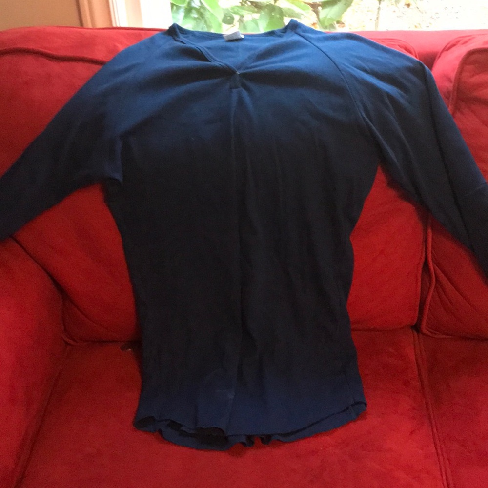 4-Ethan long sleeve mens used.